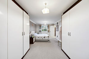 Photo 5- click for photo gallery